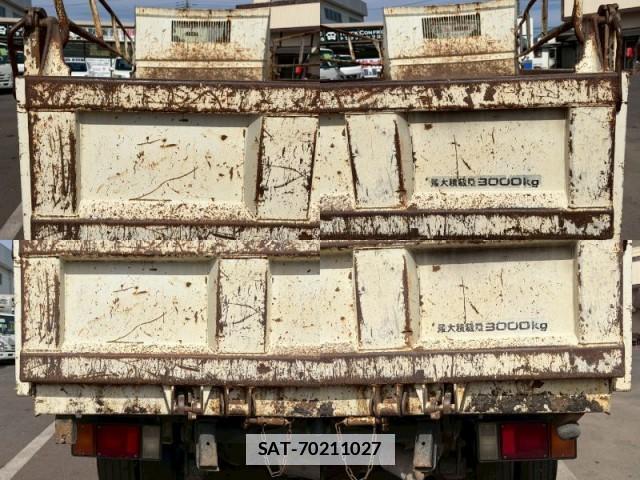 Isuzu ELF TRUCK 2004-03 7806374-8