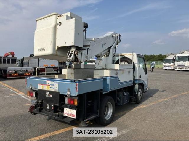 Isuzu ELF TRUCK 2014 7808101-1