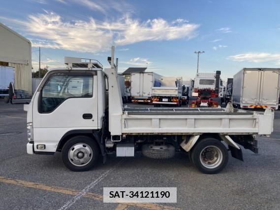 Isuzu ELF TRUCK 2017 7808122-11