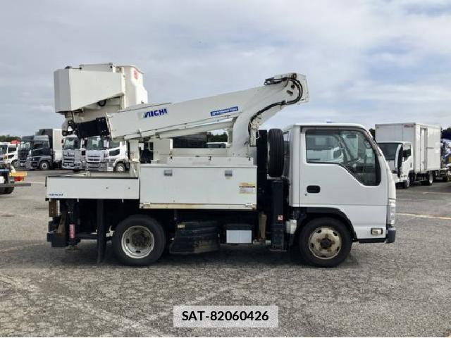 Isuzu ELF TRUCK 2017 7808126-12