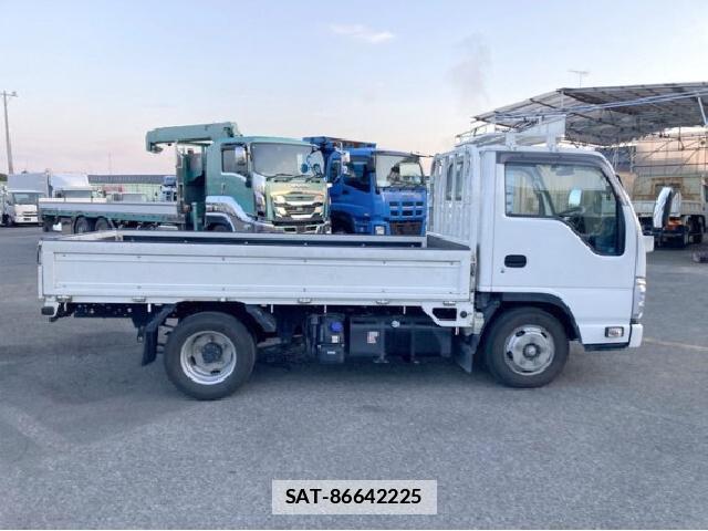 Isuzu ELF TRUCK 2020 7808127-12