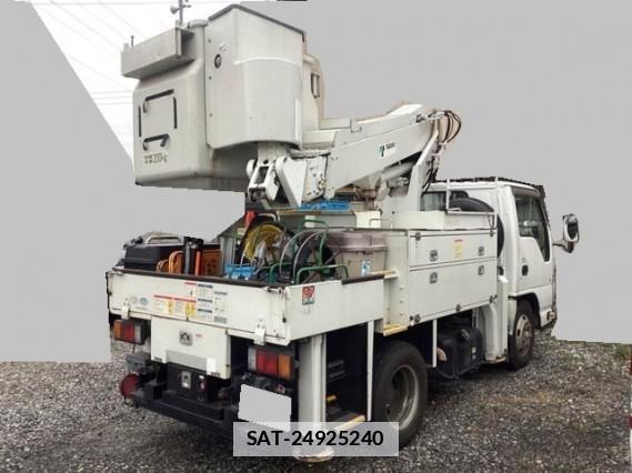 Isuzu ELF TRUCK 2015 7808138-1