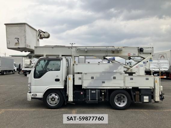 Isuzu ELF TRUCK 2012 7808142-11