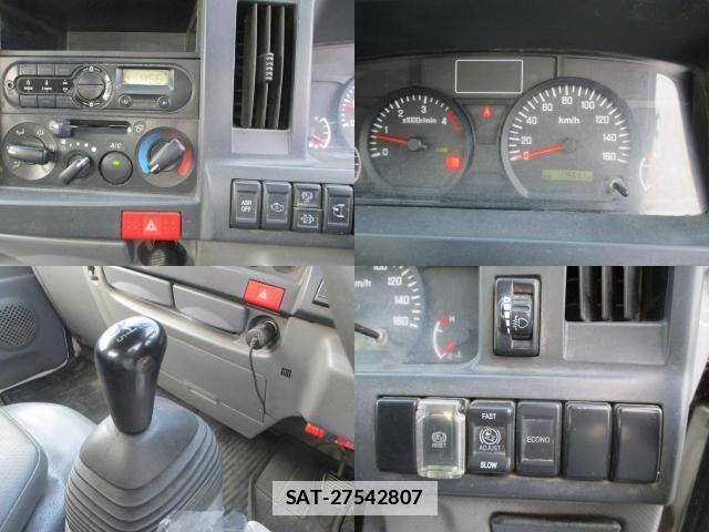Isuzu ELF TRUCK 2018-05 7809022-3