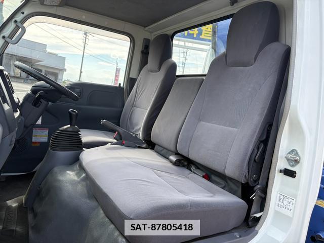 Isuzu ELF TRUCK 2008-05 7809602-6