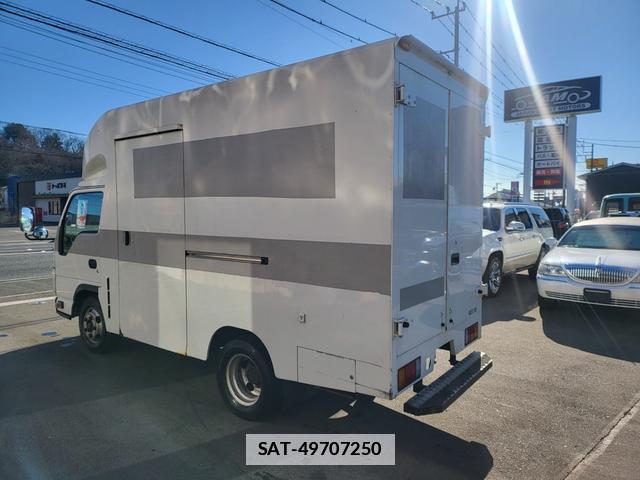 Isuzu ELF VAN 2012-01 7797998-1