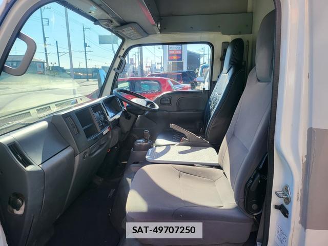 Isuzu ELF VAN 2012-01 7797998-13