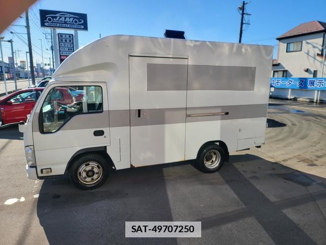 Isuzu ELF VAN 2012-01 7797998-7