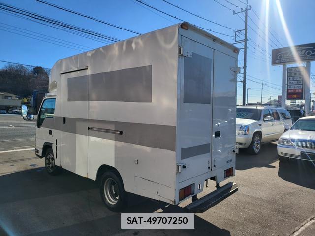 Isuzu ELF VAN 2012-01 7797998-8