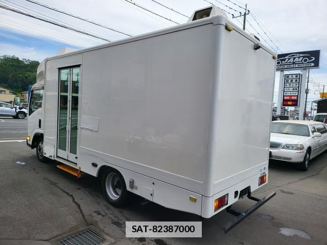Isuzu ELF VAN 2016-07 7798011-1