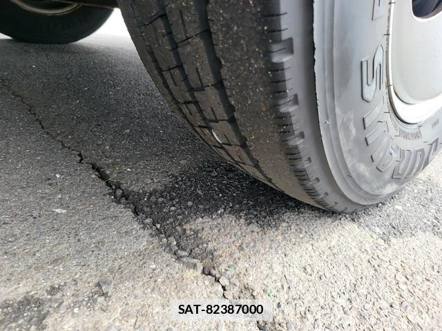 Isuzu ELF VAN 2016-07 7798011-17