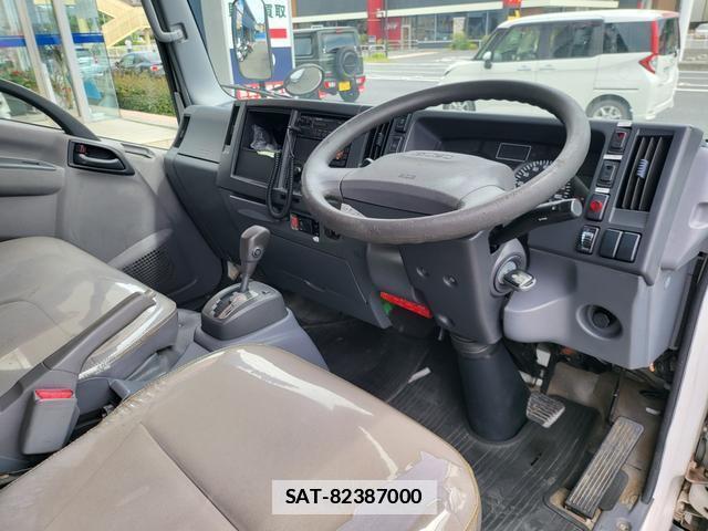 Isuzu ELF VAN 2016-07 7798011-2