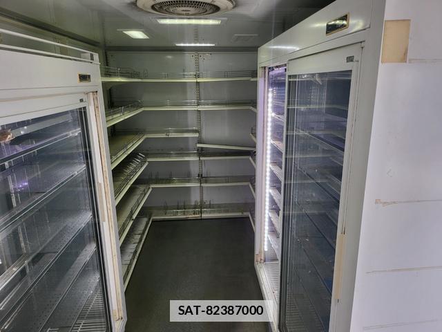 Isuzu ELF VAN 2016-07 7798011-3