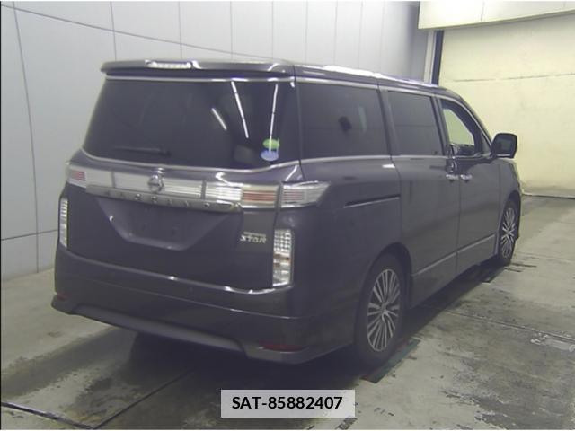 Nissan ELGRAND 2019-06 7794028-1