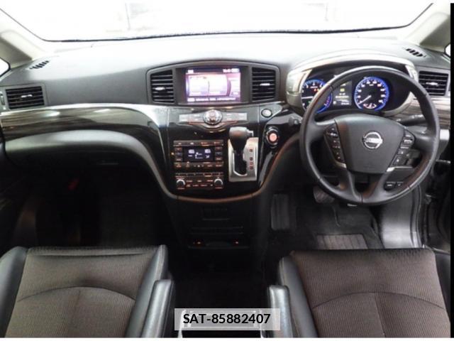 Nissan ELGRAND 2019-06 7794028-2