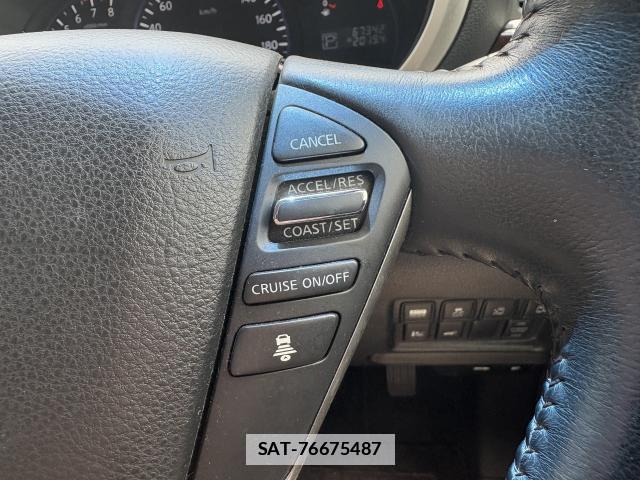 Nissan ELGRAND 2013-01 7794227-15