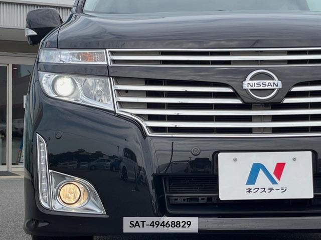 Nissan ELGRAND 2013-11 7794233-13