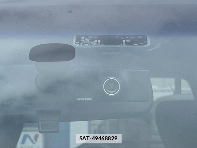 Nissan ELGRAND 2013-11 7794233-5