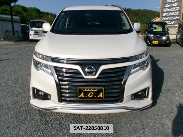 Nissan ELGRAND 2017-11 7794298-19