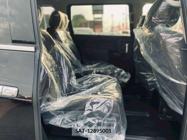 Nissan ELGRAND 2025-08 7795703-19