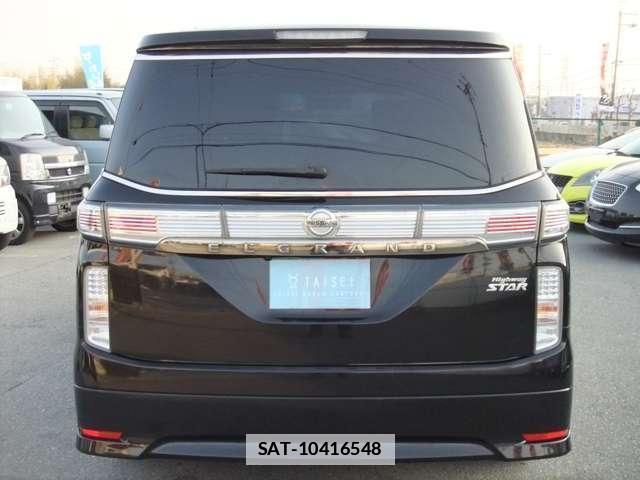 Nissan ELGRAND 2014-11 7796748-15