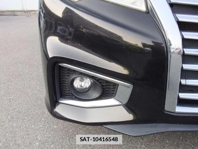 Nissan ELGRAND 2014-11 7796748-9