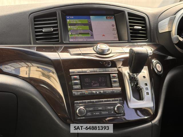 Nissan ELGRAND 2010-09 7796966-12