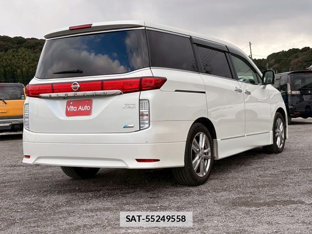 Nissan ELGRAND 2013-01 7797175-17