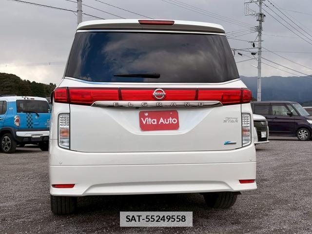 Nissan ELGRAND 2013-01 7797175-3