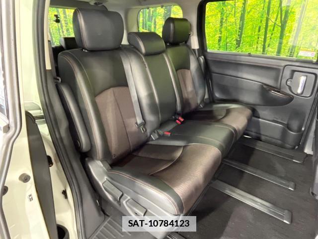 Nissan ELGRAND 2019-03 7797506-7