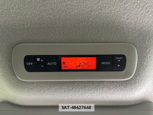 Nissan ELGRAND 2016-11 7797639-6
