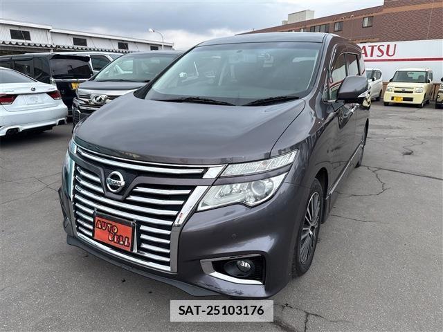 Nissan ELGRAND 2015-06 7797819-1