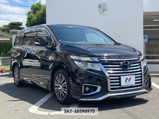 Nissan ELGRAND 2019-08 7798229-16