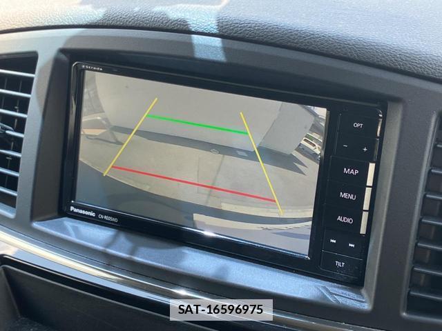 Nissan ELGRAND 2019-08 7798229-4