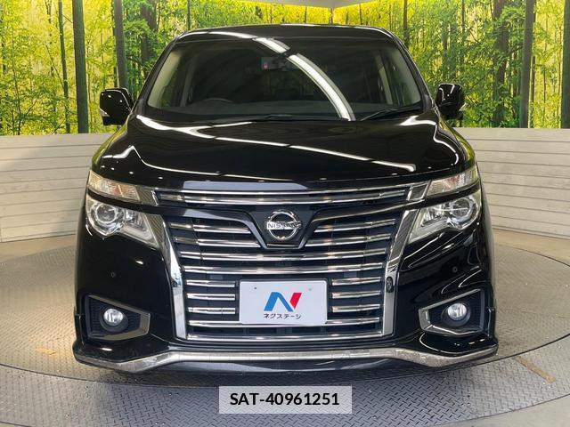 Nissan ELGRAND 2015-06 7798474-13