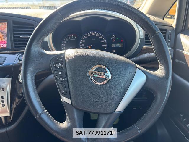 Nissan ELGRAND 2013-05 7798518-19