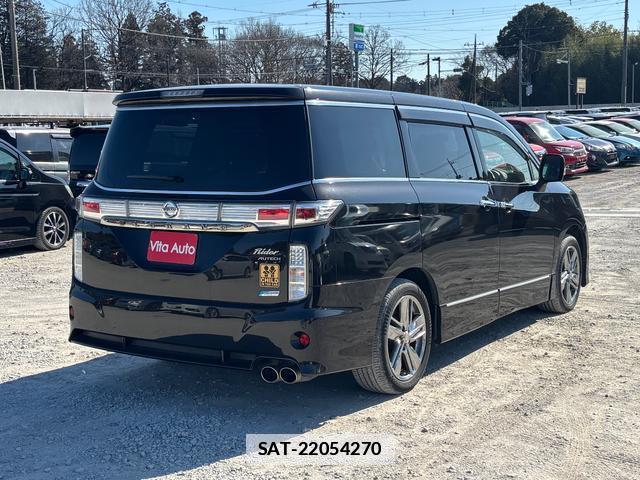 Nissan ELGRAND 2013-09 7798521-12
