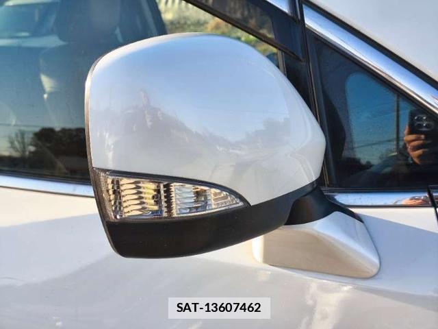 Nissan ELGRAND 2013-04 7798528-14