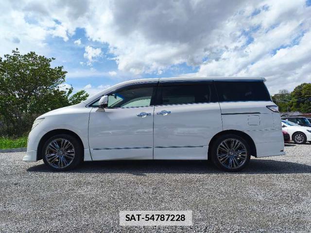 Nissan ELGRAND 2013-09 7798546-2