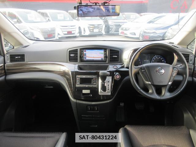 Nissan ELGRAND 2016-08 7802198-11