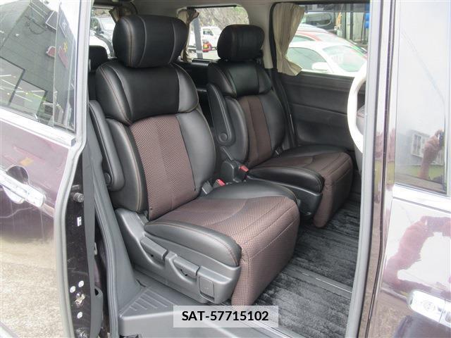 Nissan ELGRAND 2013-01 7802715-18