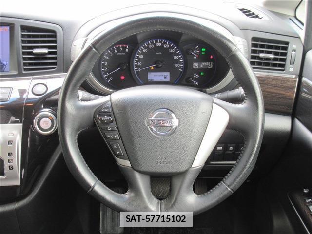 Nissan ELGRAND 2013-01 7802715-4