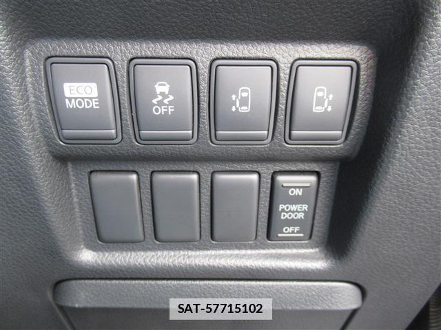 Nissan ELGRAND 2013-01 7802715-6