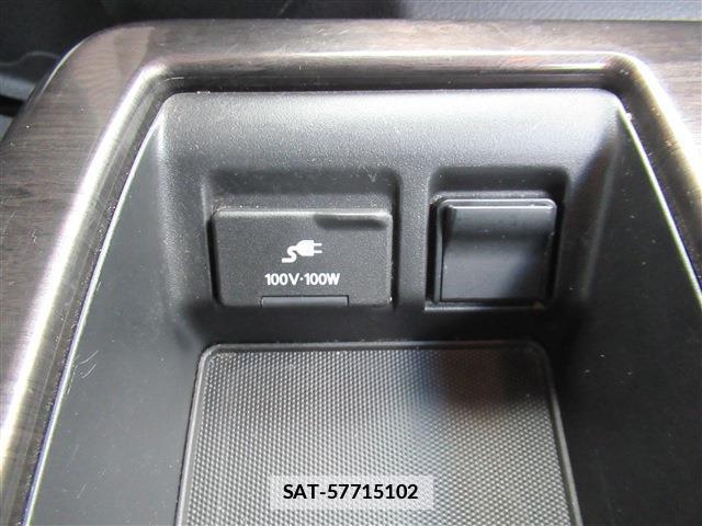 Nissan ELGRAND 2013-01 7802715-8
