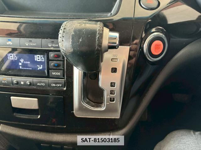 Nissan ELGRAND 2010-08 7802990-15