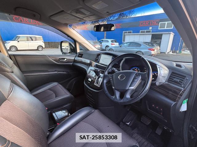 Nissan ELGRAND 2016-11 7803455-13