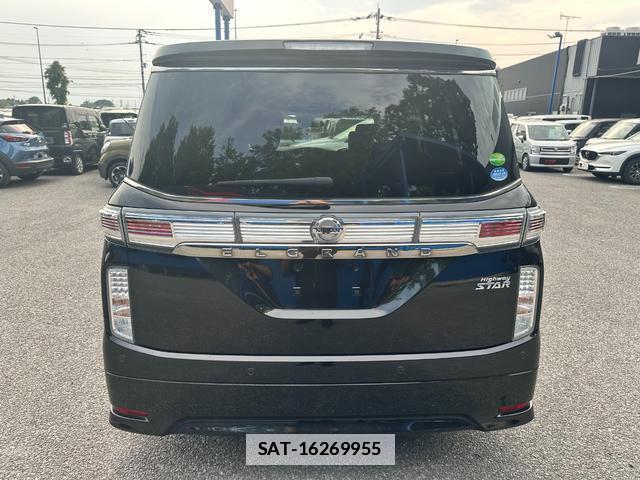 Nissan ELGRAND 2019-06 7803549-4