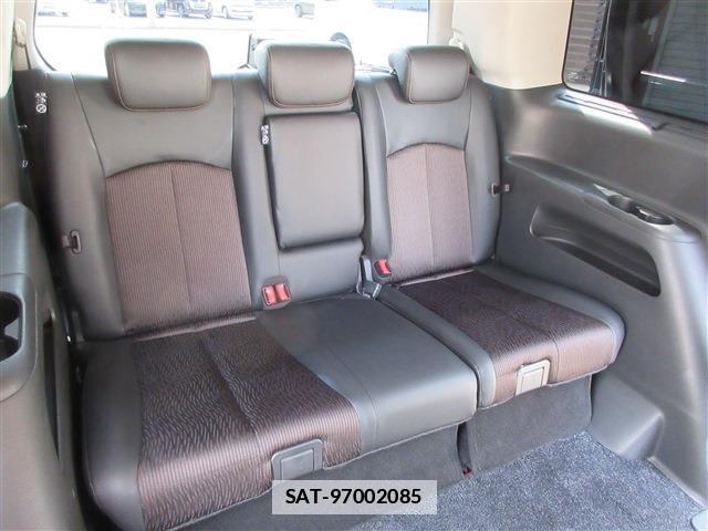 Nissan ELGRAND 2017-08 7804212-19