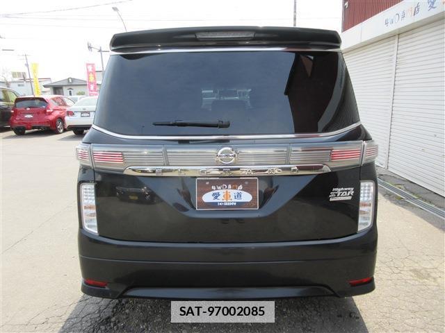 Nissan ELGRAND 2017-08 7804212-4