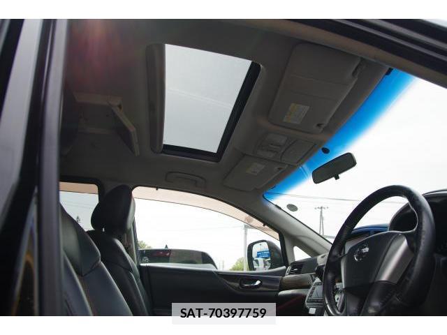 Nissan ELGRAND 2011-03 7806413-5